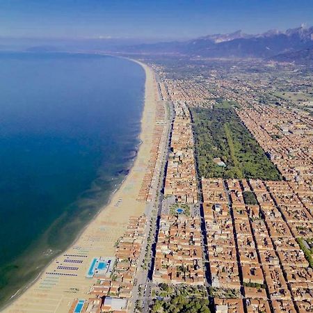 Appartamento Abate Lido di Camaiore Buitenkant foto